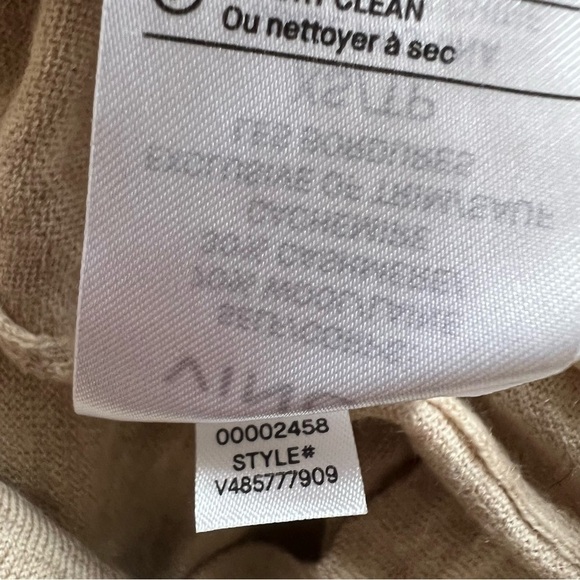 Vince Cream Cardigan Sweater - Picture 13 of 15